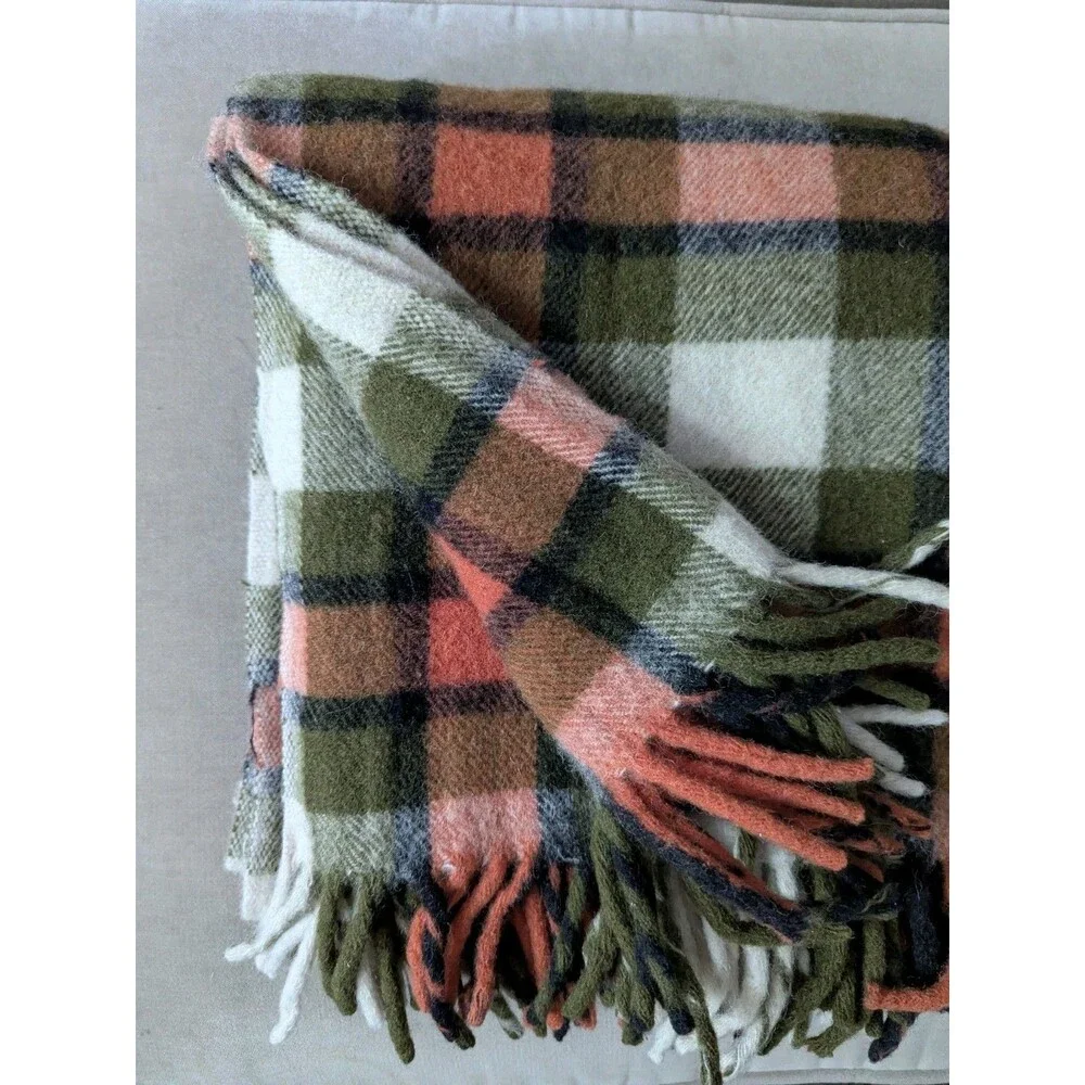 Vintage Faribo Fluff Loomed Wool Throw Blanket Orange Olive Green Plaid Fringe